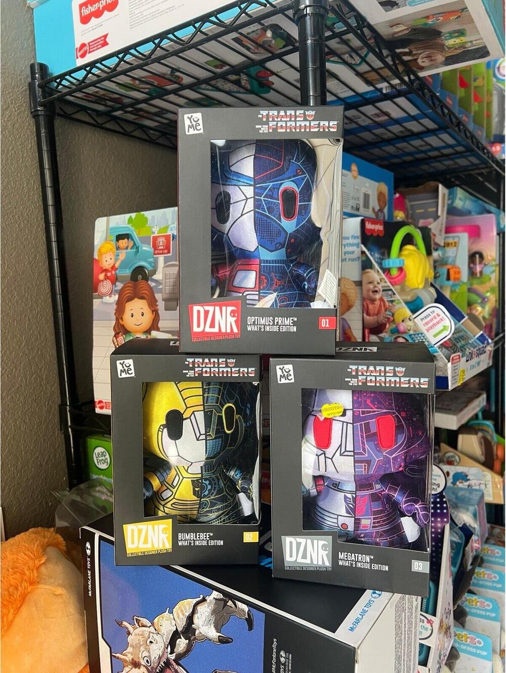 TRANSFORMERS PLUSH SET (what’s inside edition)